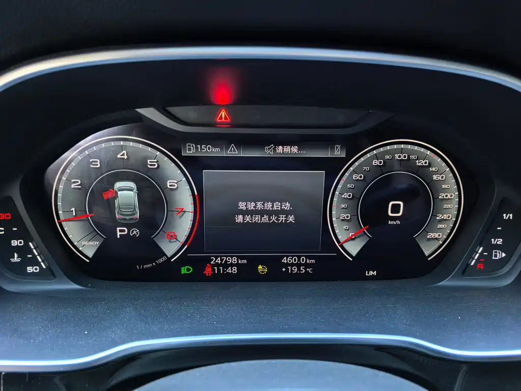 Audi Q3 Sportback 2022 — фото 12