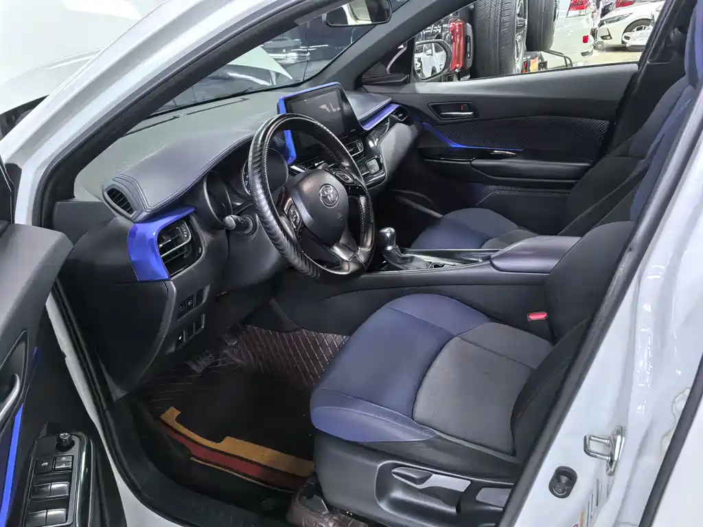 Toyota C-HR 2019