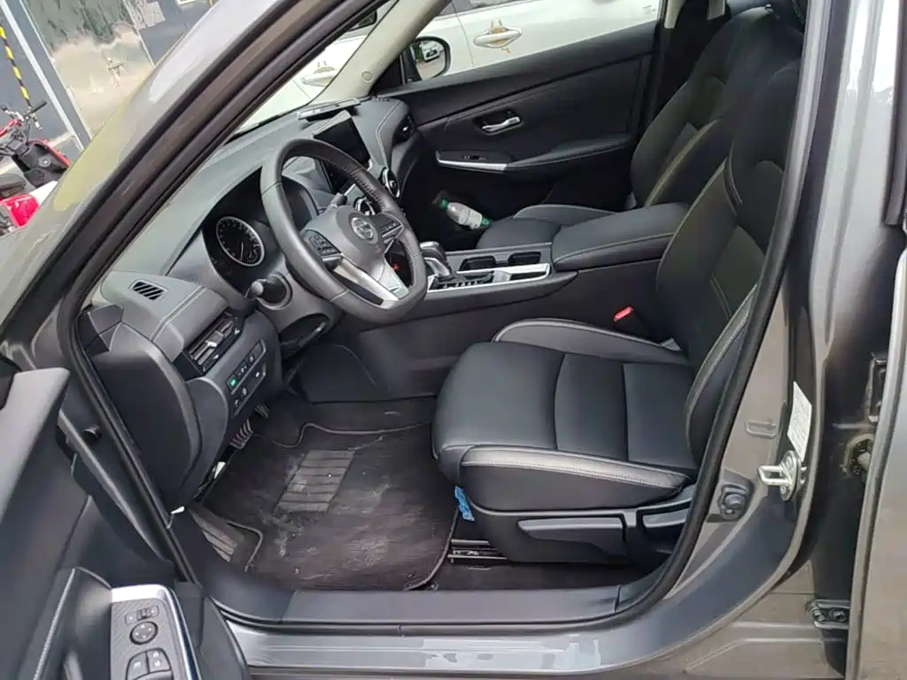 Nissan Sylphy 2020 — фото 15