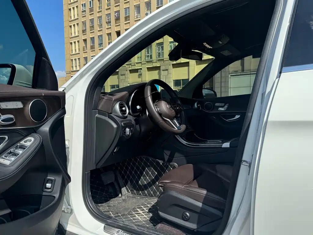 Mercedes-Benz GLC 2020