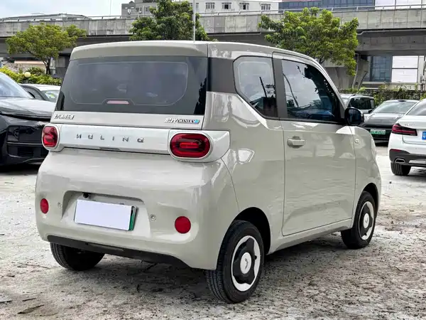 Wuling Hongguang MINIEV 2025