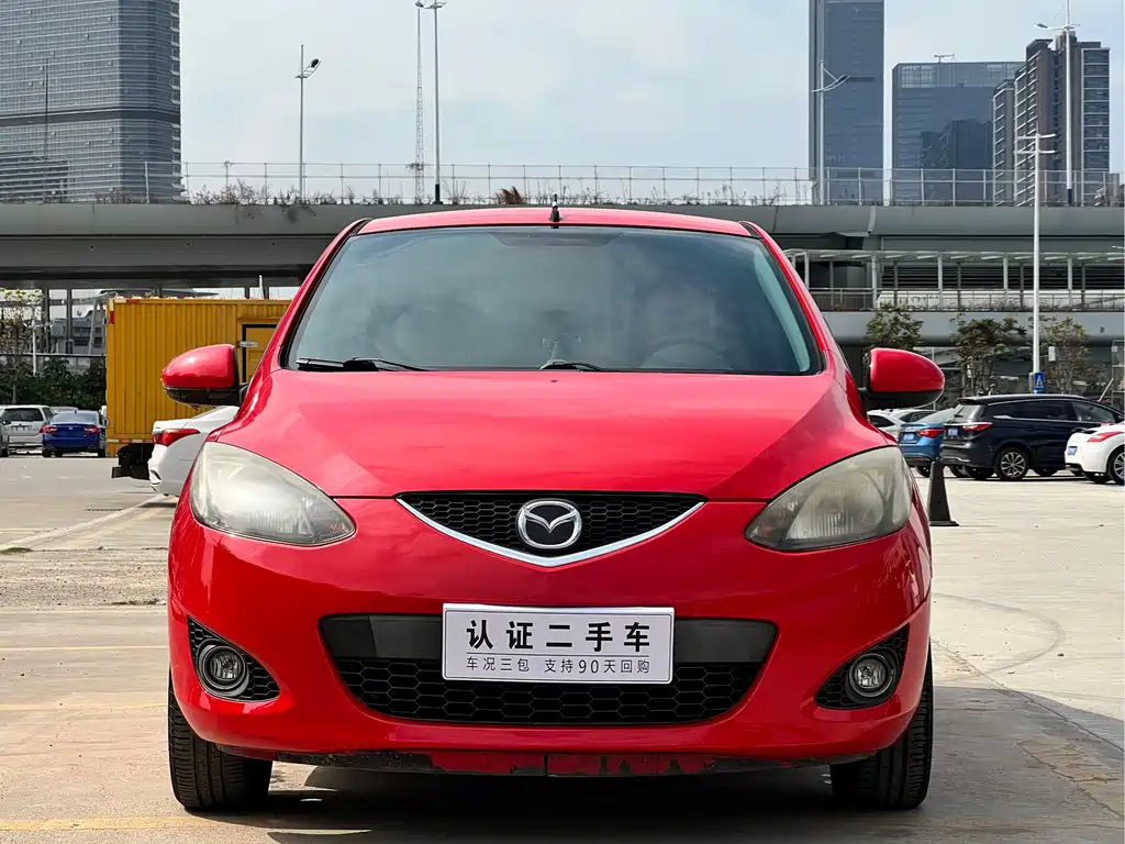 Mazda 2 Jinshang 2011 — фото 2