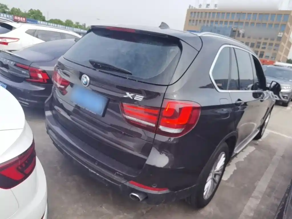 BMW X5 2015 — фото 7