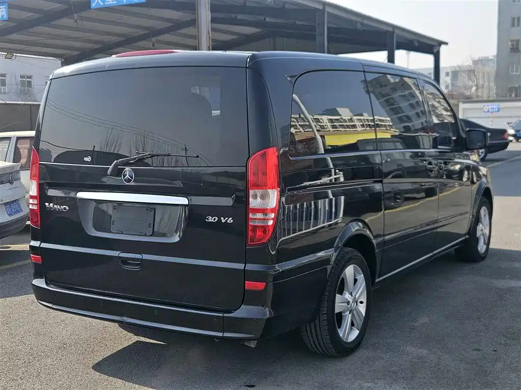 Mercedes-Benz Viano 2016