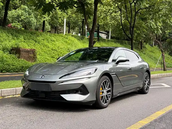 Denza Z9GT 2026
