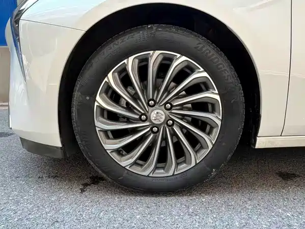 Buick LaCrosse 2024