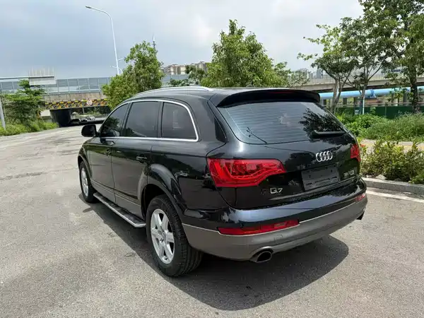 Audi Q7 2015