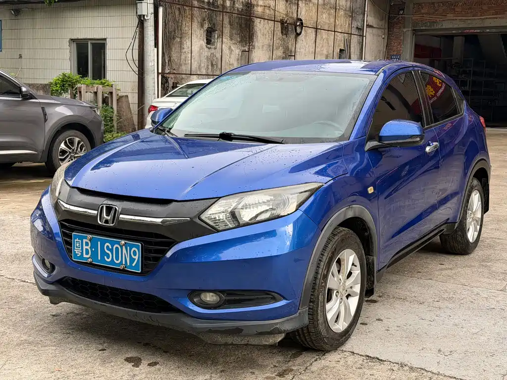 Honda Vezel 2015