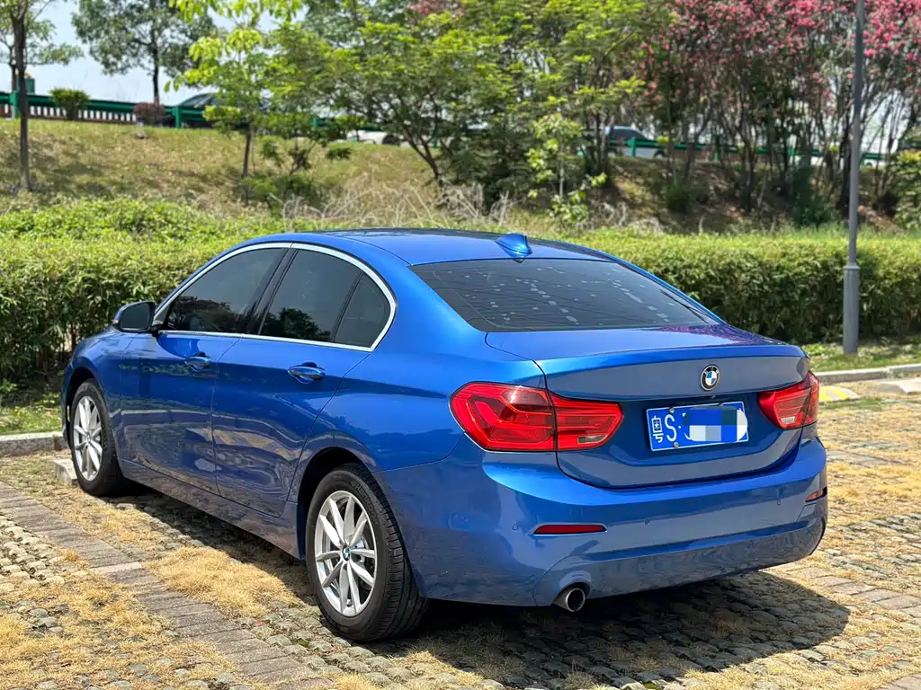BMW 1 Series 2019 — фото 4