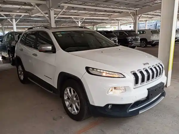 Jeep Cherokee 2016