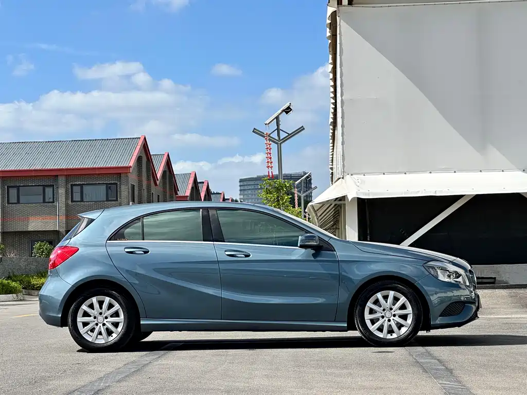 Mercedes-Benz A-Class 2014