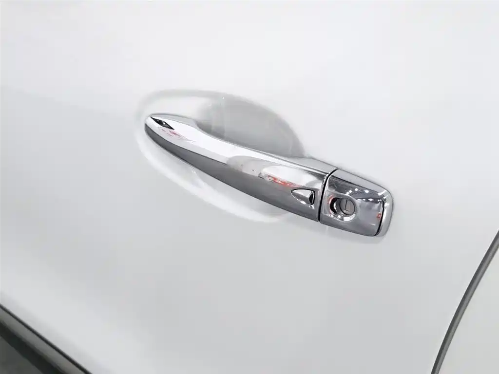 Renault Koleos 2017 — фото 18