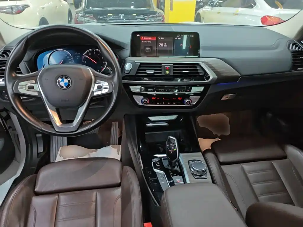 BMW X3 2018 — фото 10