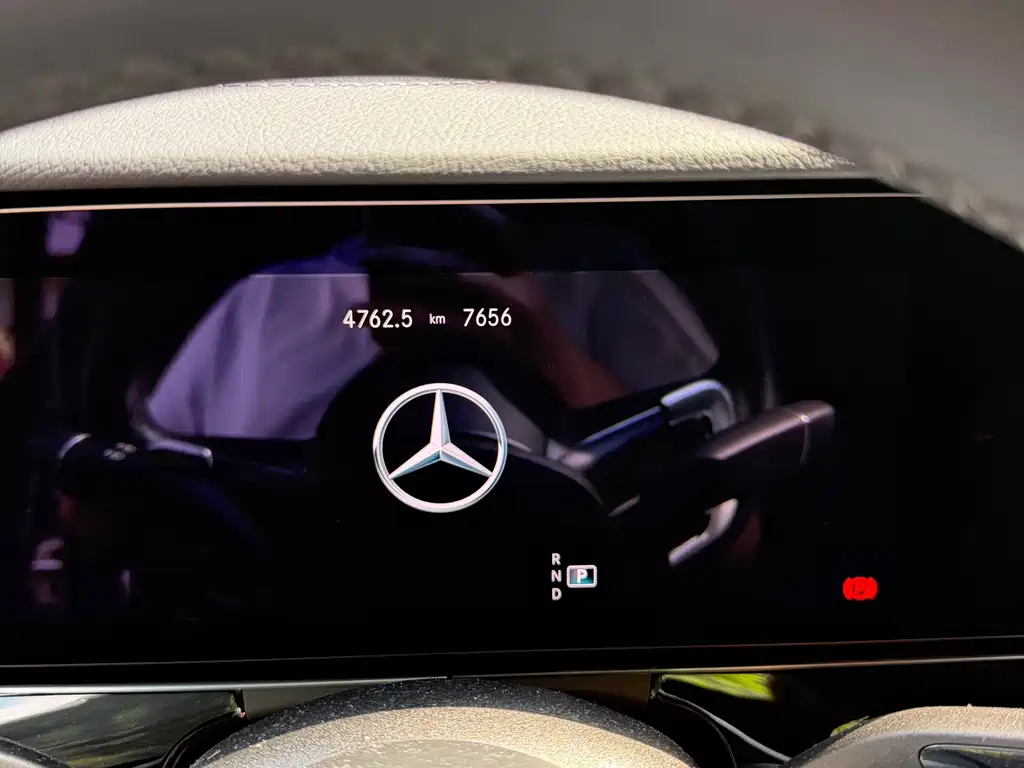Mercedes-Benz AMG GT 2025 — фото 6