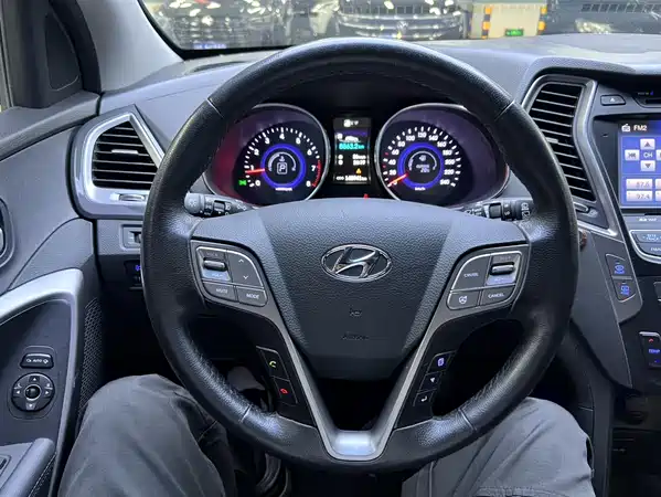 Hyundai Santa Fe 2015
