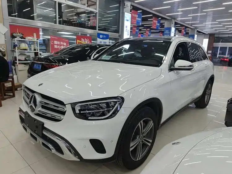 Mercedes-Benz GLC 2022 — фото 3