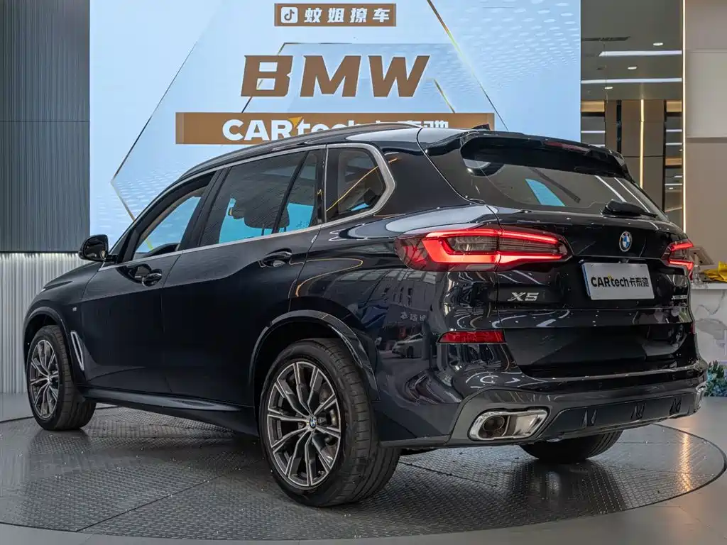 BMW X5 2023 — фото 24