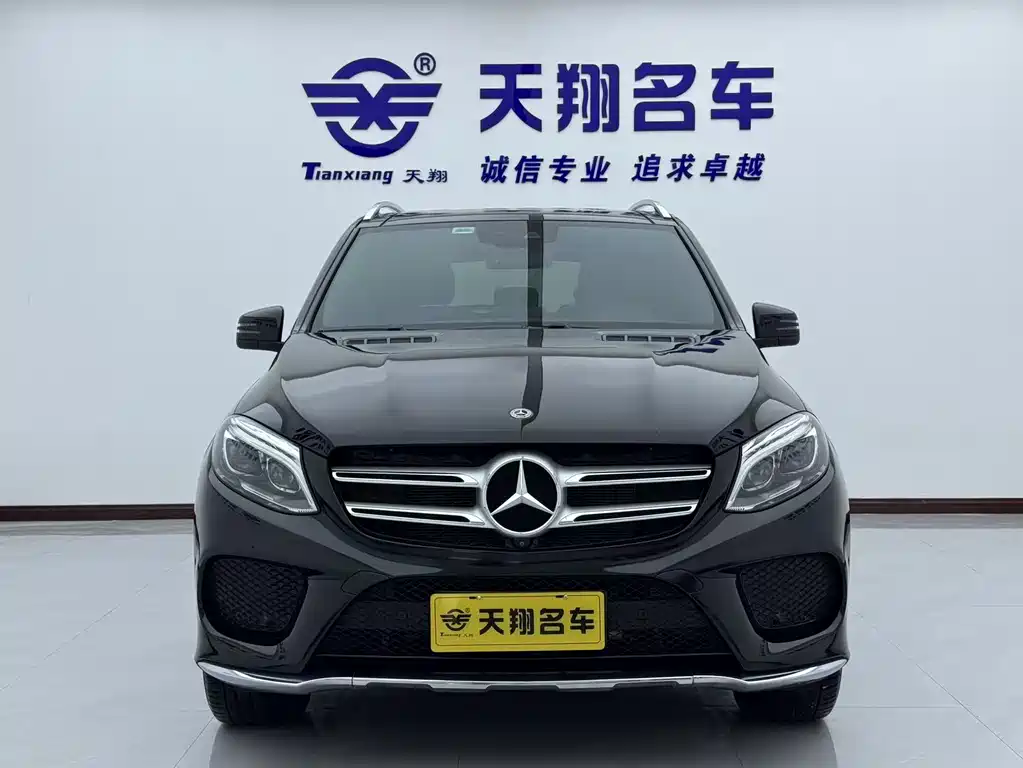 Mercedes-Benz GLE 2019 — фото 2