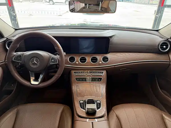 Mercedes-Benz E-Class 2018