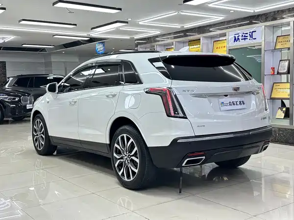 Cadillac XT5 2024