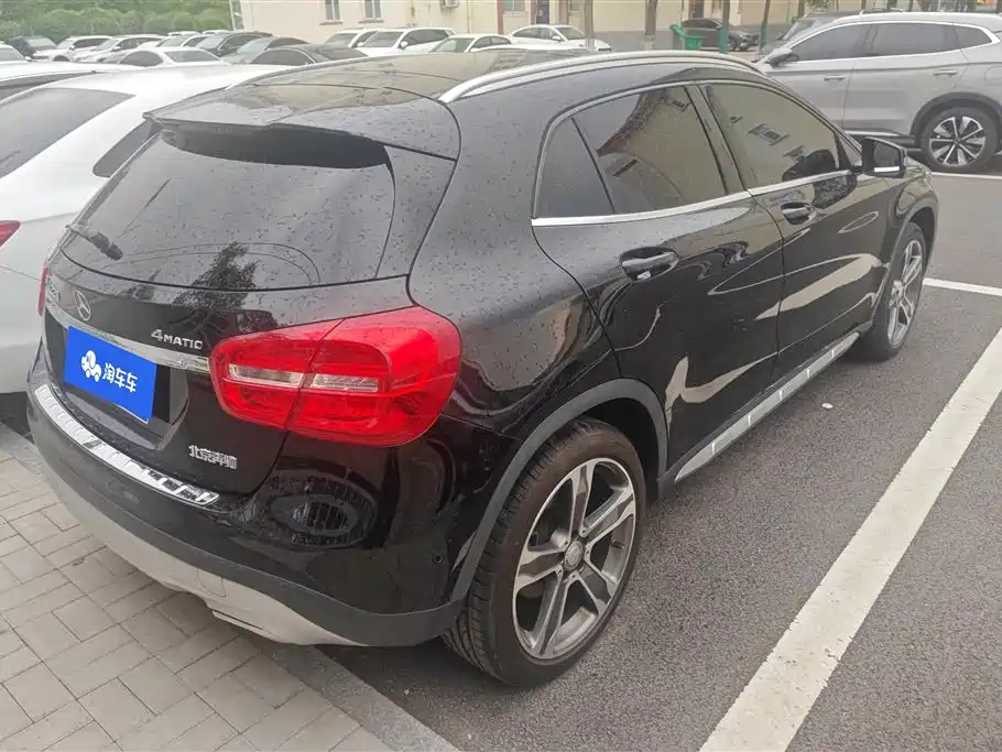 Mercedes-Benz GLA 2016 — фото 3