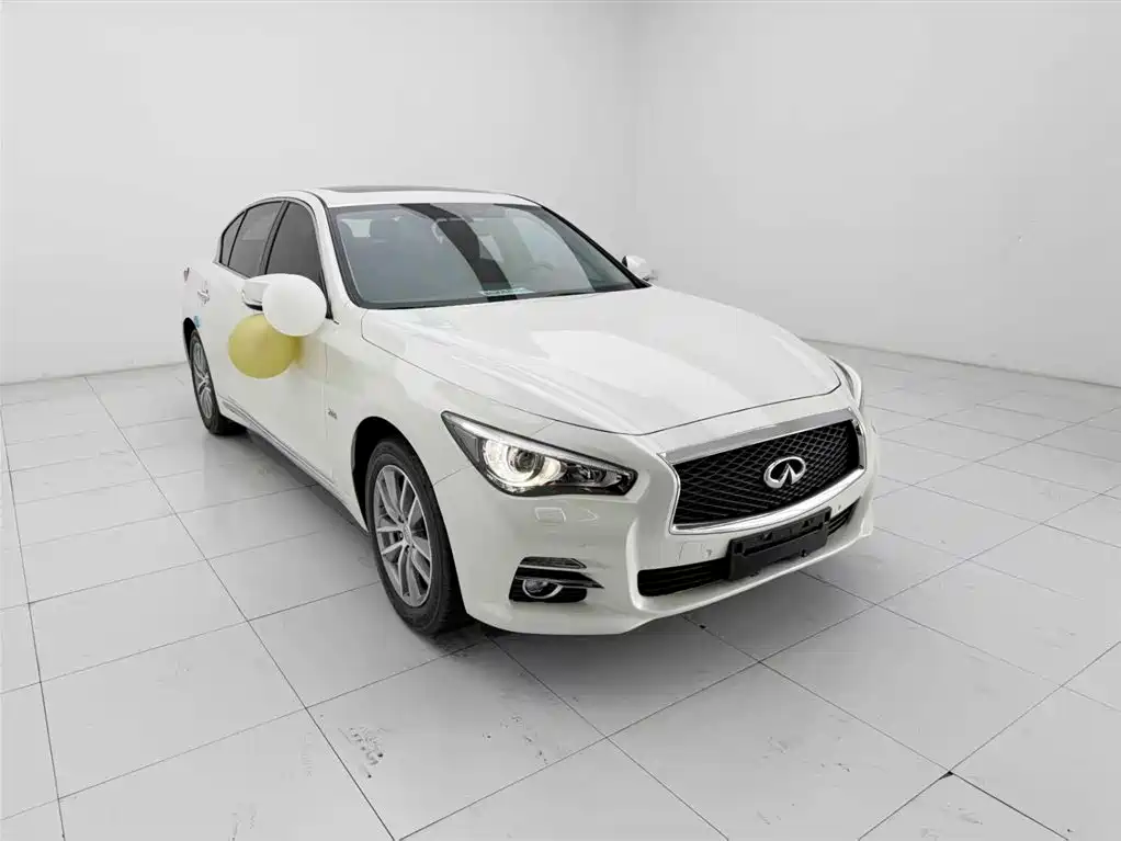 Infiniti Q50L 2016 — фото 3