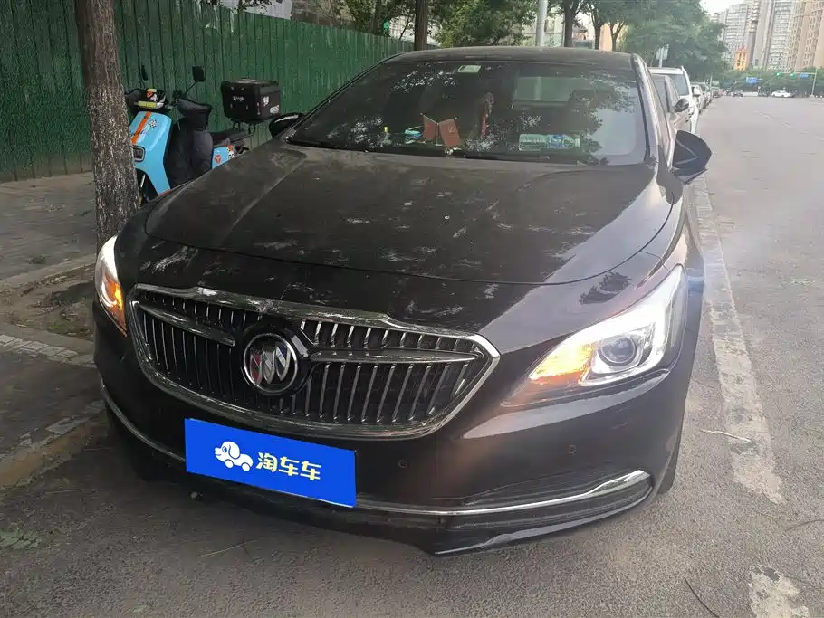 Buick LaCrosse 2017 — фото 2