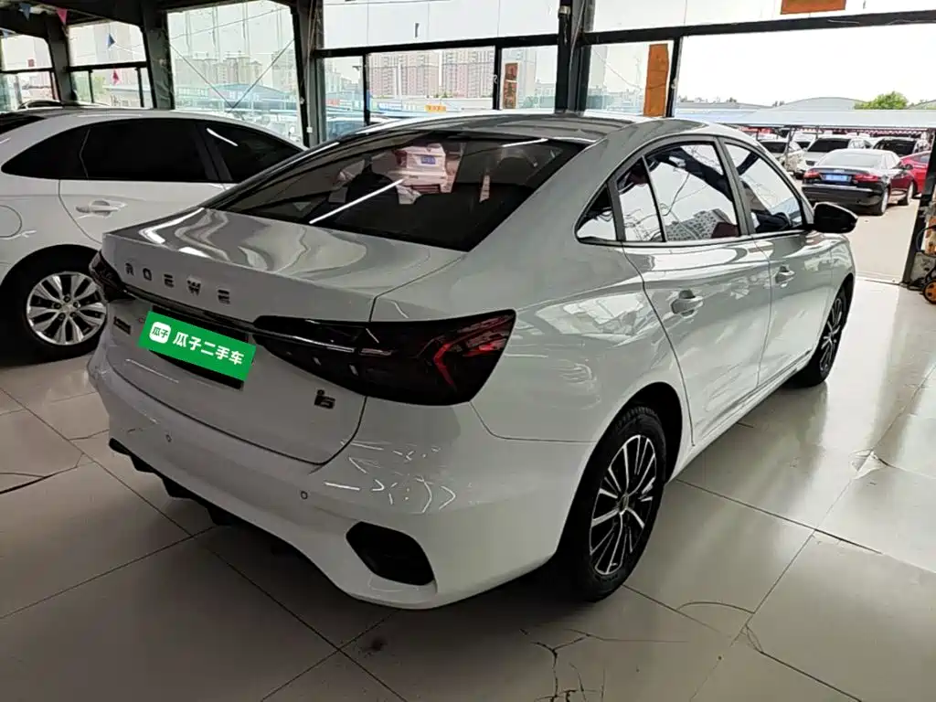Roewe i5 2021