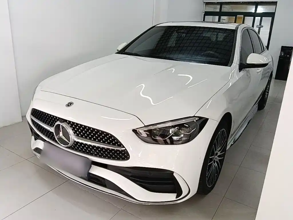 Mercedes-Benz C-Class 2023 — фото 1