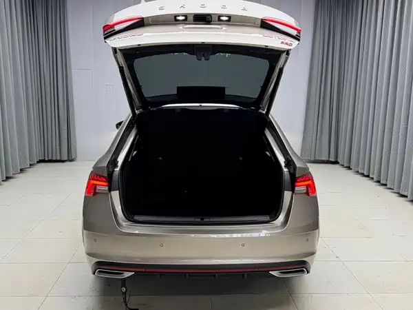 Skoda Octavia 2023