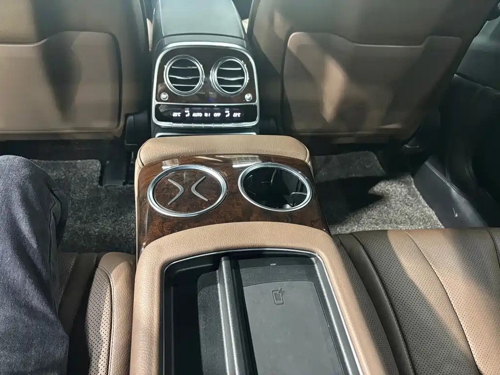 Mercedes-Benz S-Class 2019 — фото 13
