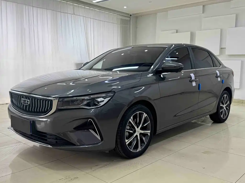 Geely Emgrand 2022 — фото 1