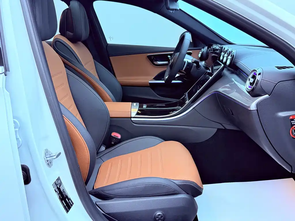 Mercedes-Benz C-Class 2023 — фото 22