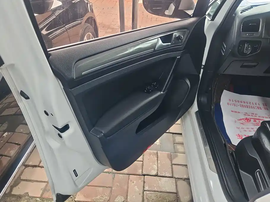 Volkswagen Golf 2015