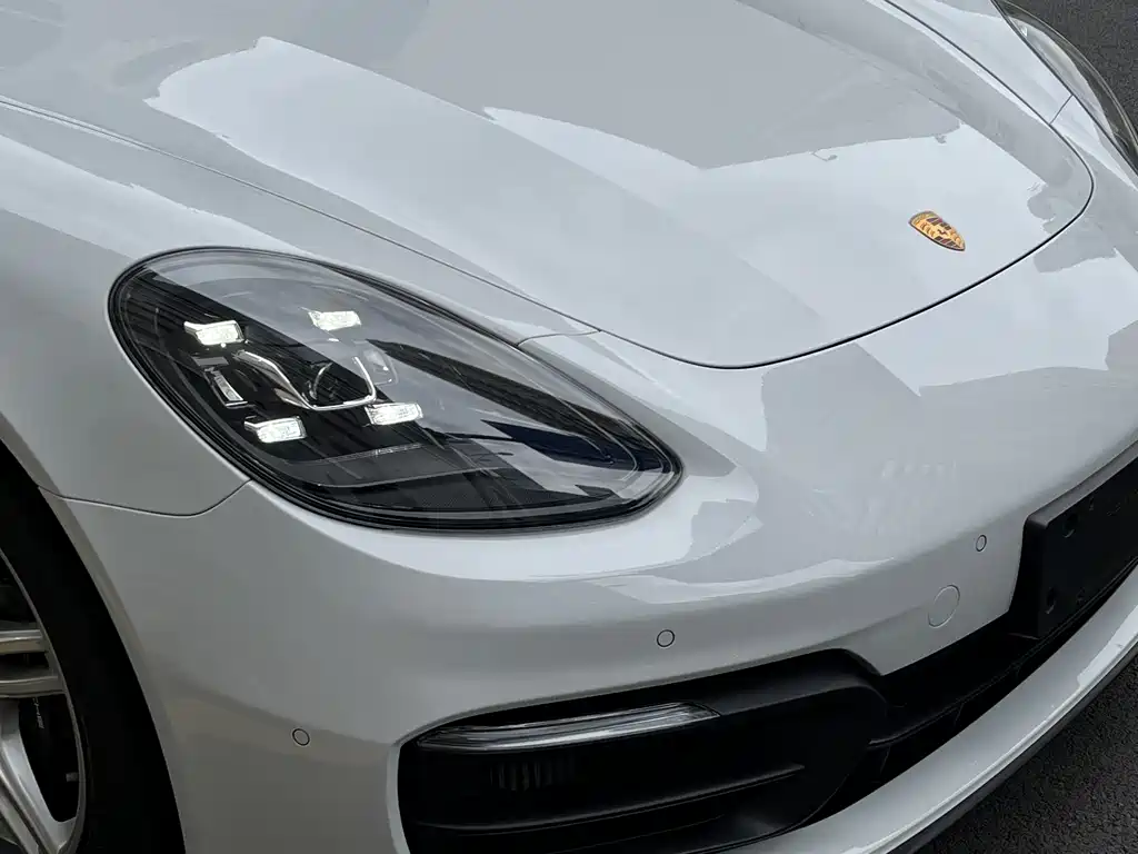 Porsche Panamera 2023 — фото 8