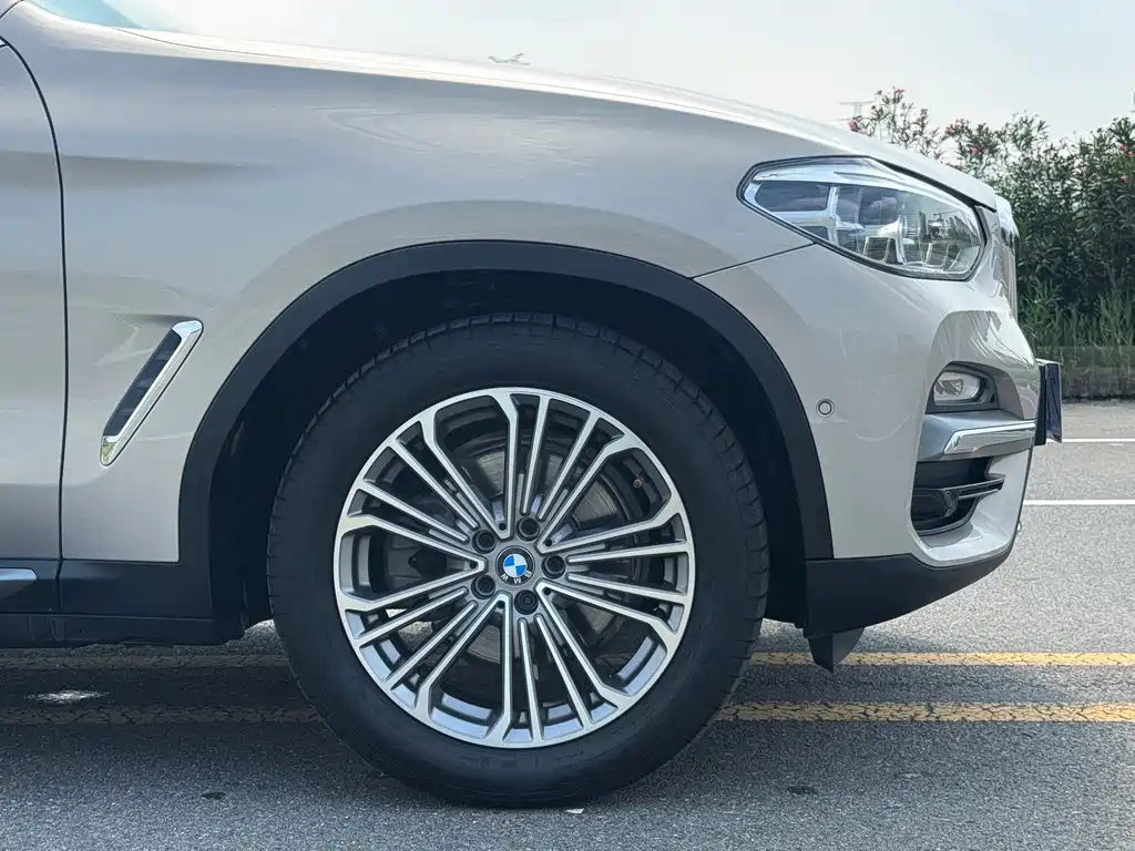 BMW X3 2019 — фото 7