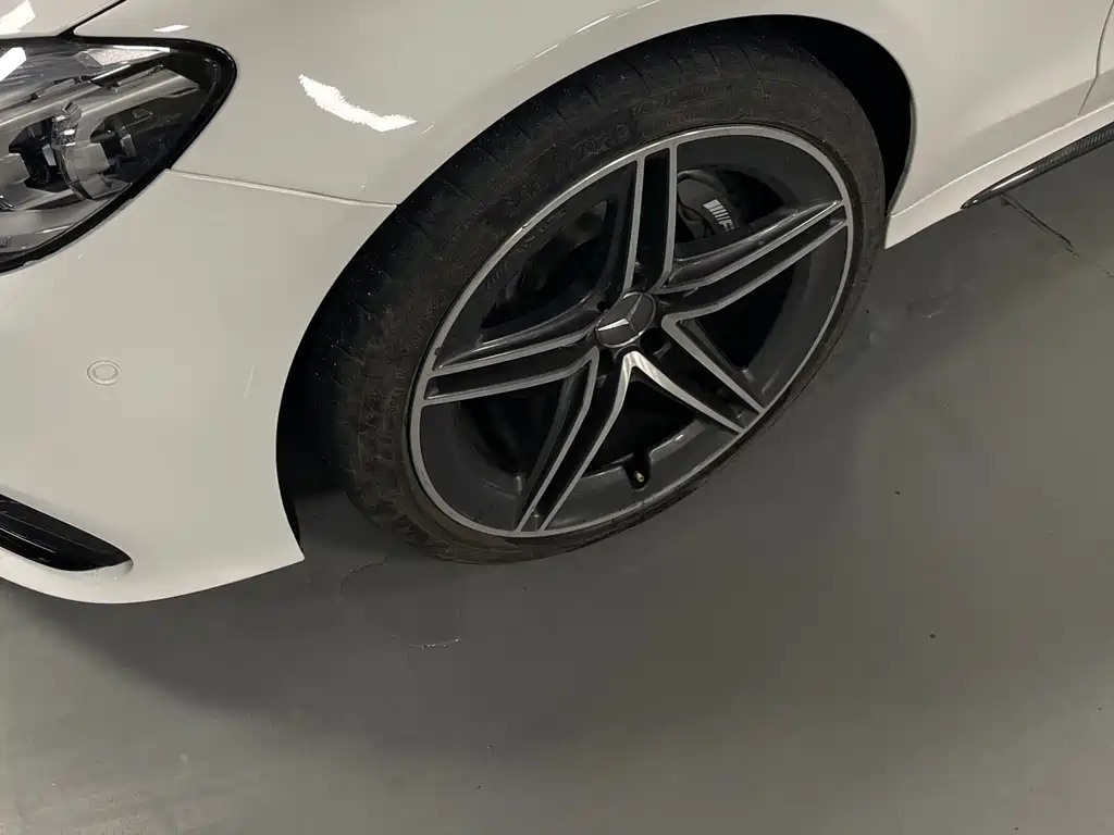 Mercedes-Benz C-Class AMG 2021 — фото 11