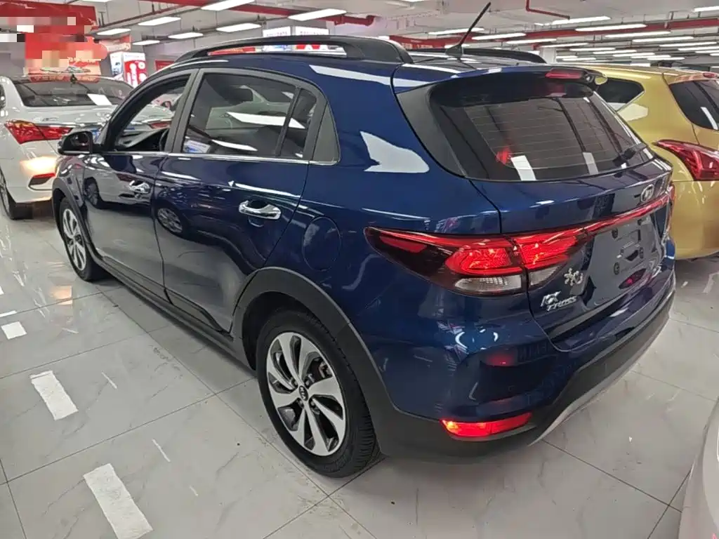 Kia KX Cross 2019 — фото 5