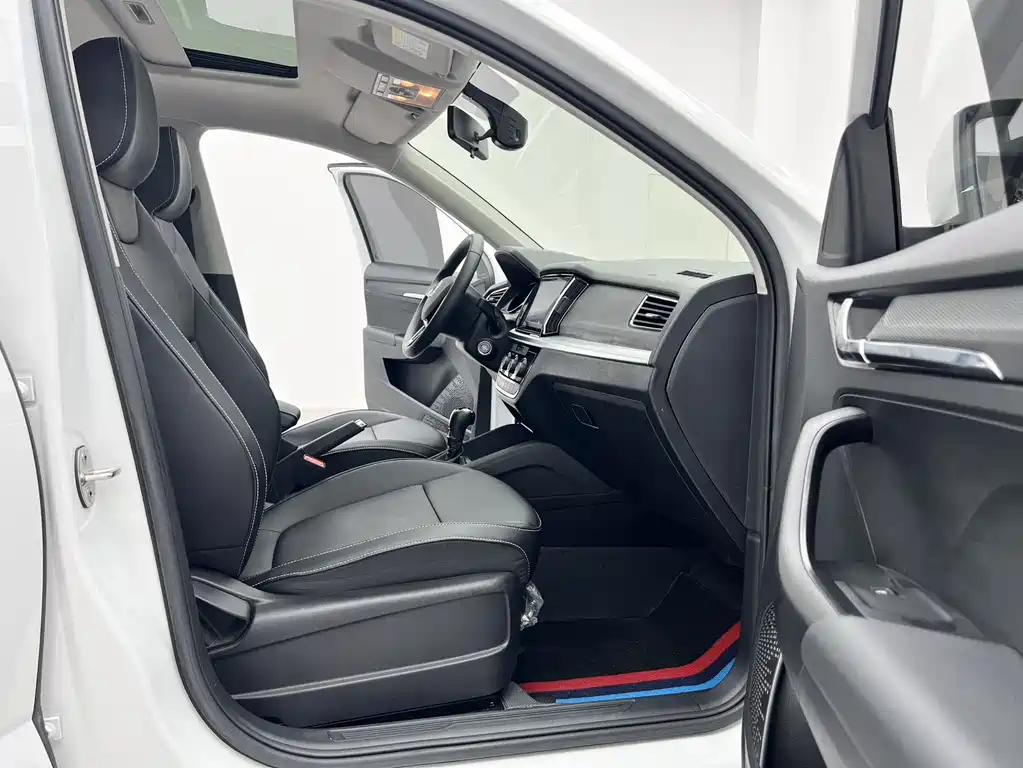 Skoda Kamiq 2024 — фото 17
