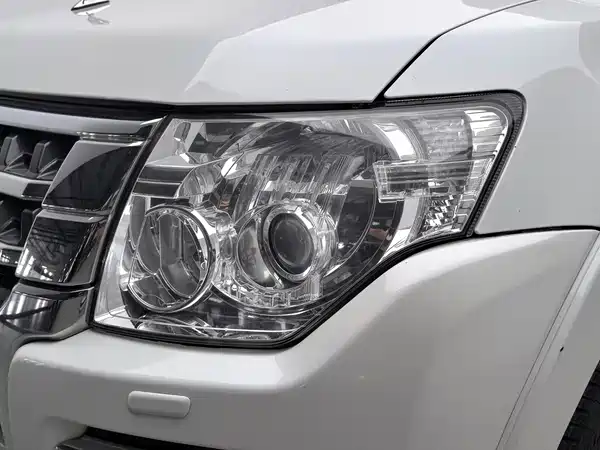 Mitsubishi Pajero 2019