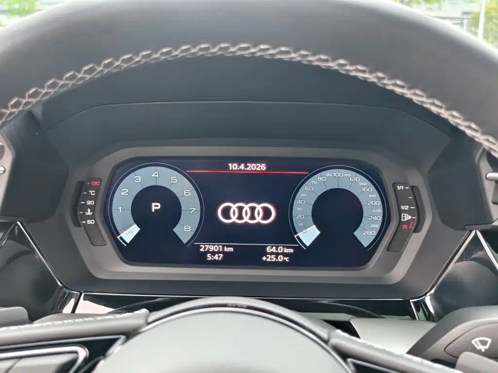 Audi A3 2023 — фото 16
