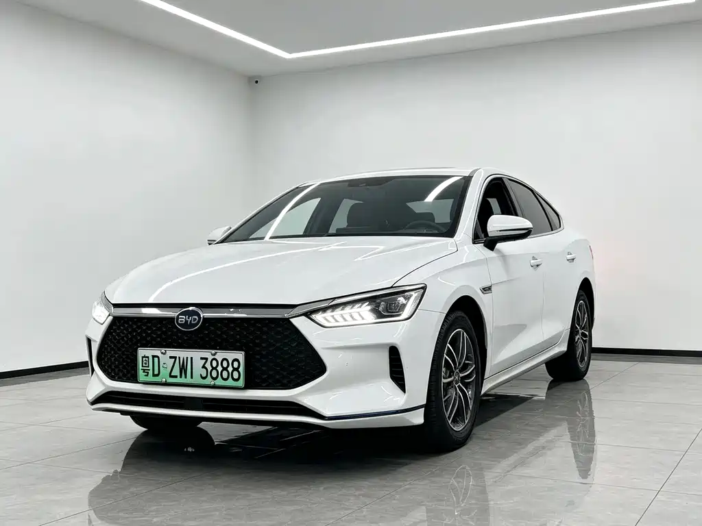 BYD e2 2022