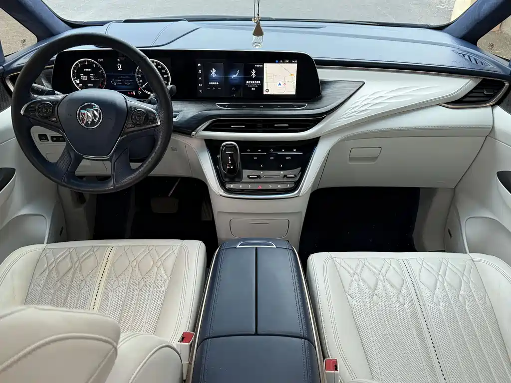 Buick GL8 2020 — фото 15