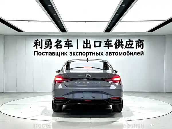 Hyundai Elantra 2023