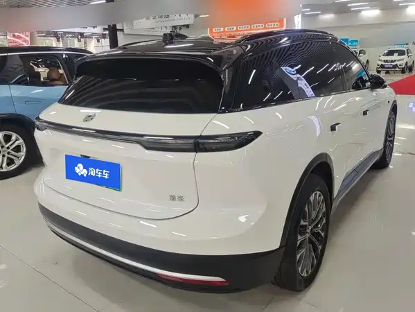 NIO ES6 2024