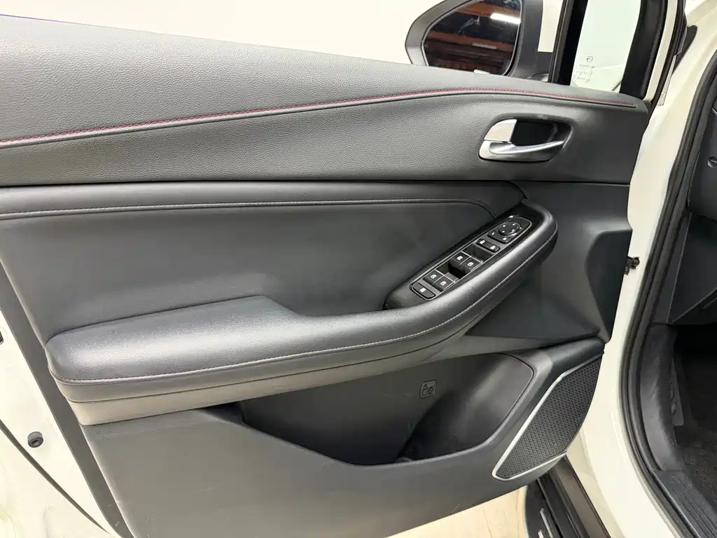 GAC Trumpchi GS4 2021 — фото 12