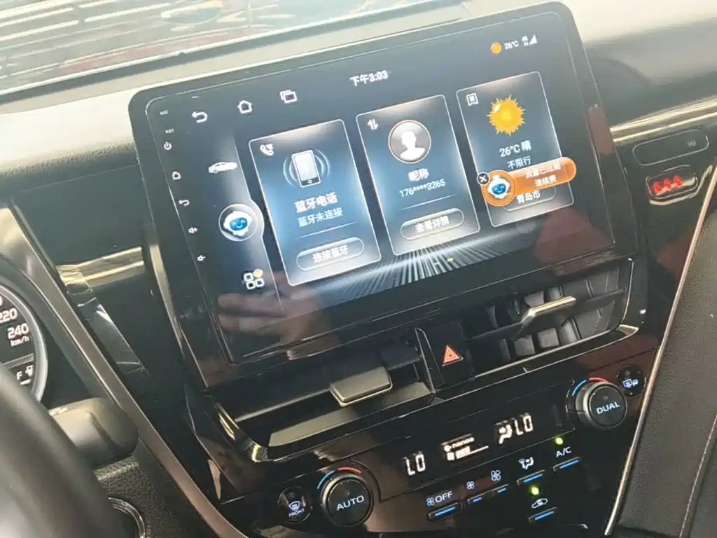 Toyota Camry 2022 — фото 13