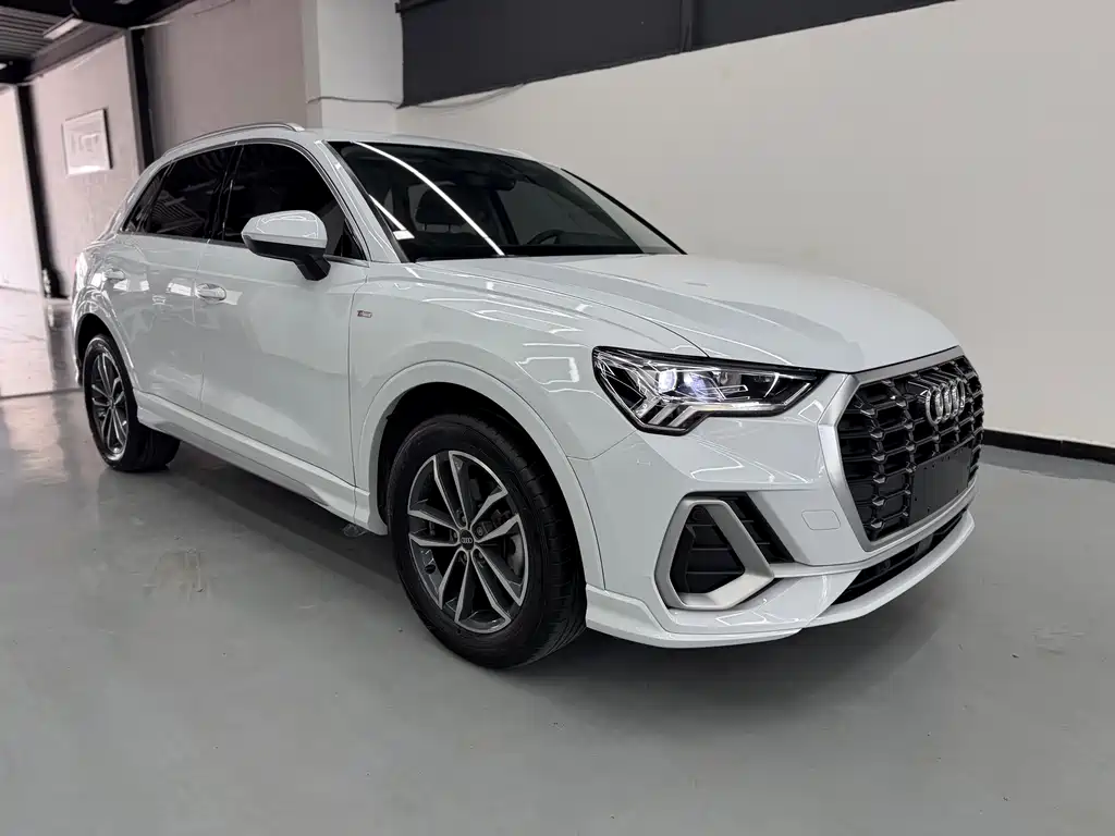 Audi Q3 2022