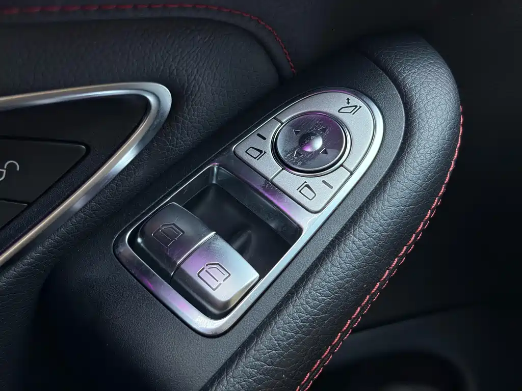 Mercedes-Benz C-Class AMG 2020 — фото 15
