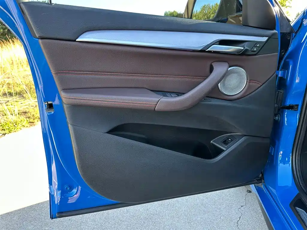BMW X2 2021 — фото 14